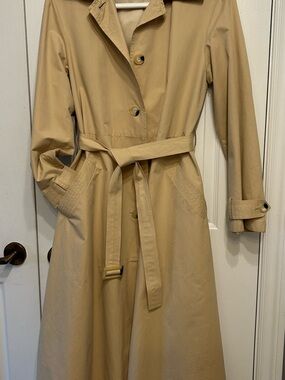 DKNY Women's Khaki Trench Coat with Tie Belt
